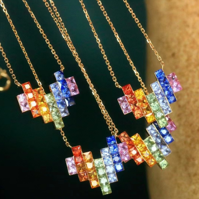 Tuochen Jewelry New 18k 옐로우 골드 화려한 사파이어 무지개 심장 목걸이